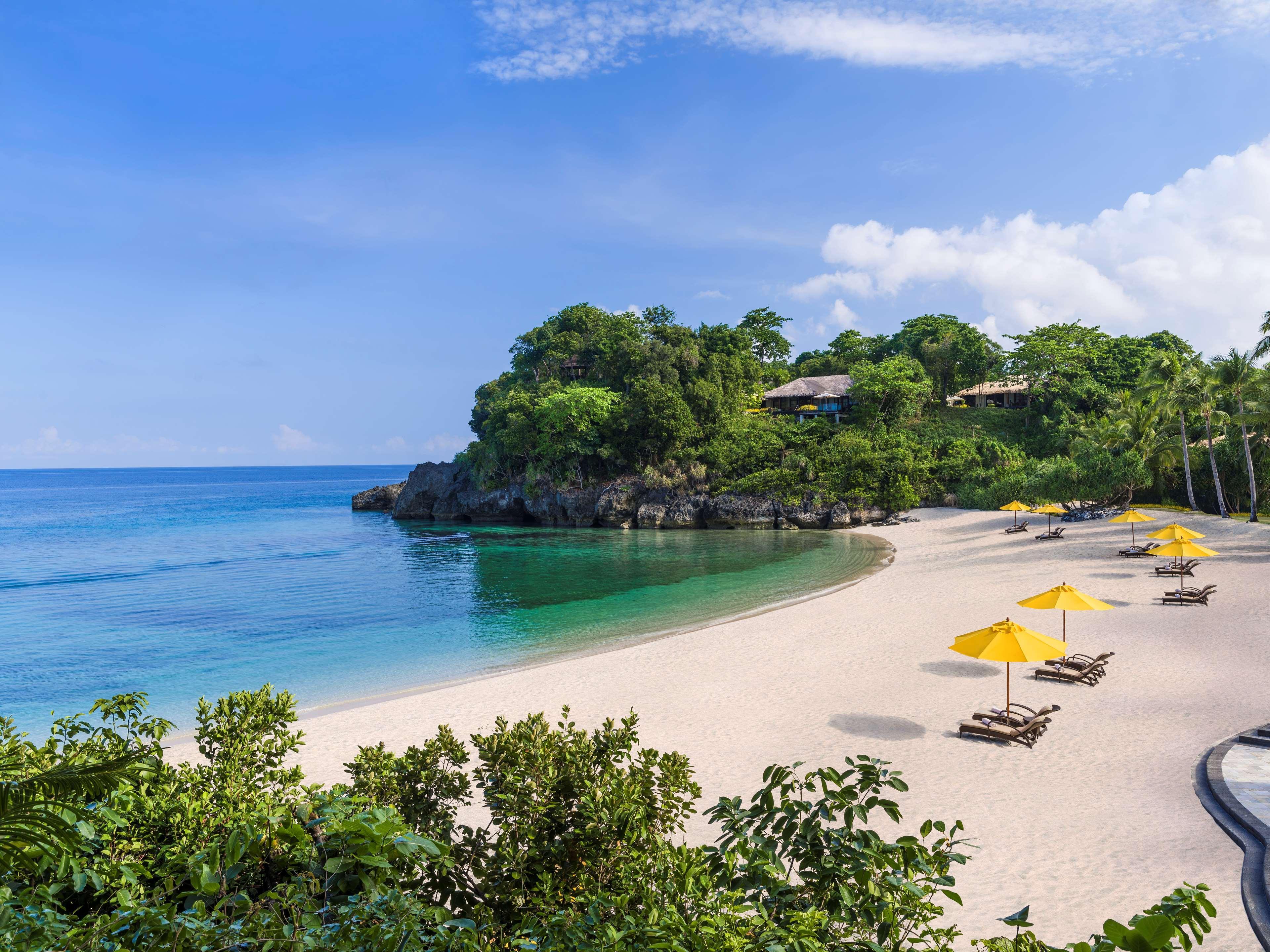 Shangri-La Boracay Exteriér fotografie Beach at Shangri-La's Tanjung Rhu Resort